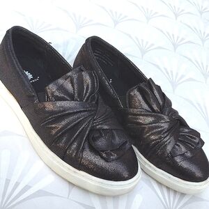 $5 Deal Yellow box Wendie loafer